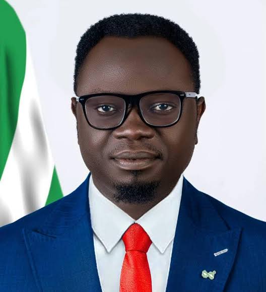 Zanen 'Adire' zai maye gurbin Khaki a matsayin sabon tufafin NYSC